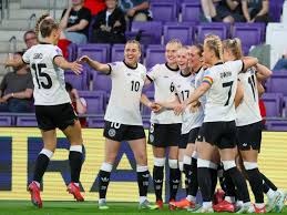 北青：郑智接近出任西海岸主帅，黄博文、李雷雷受邀加入团队